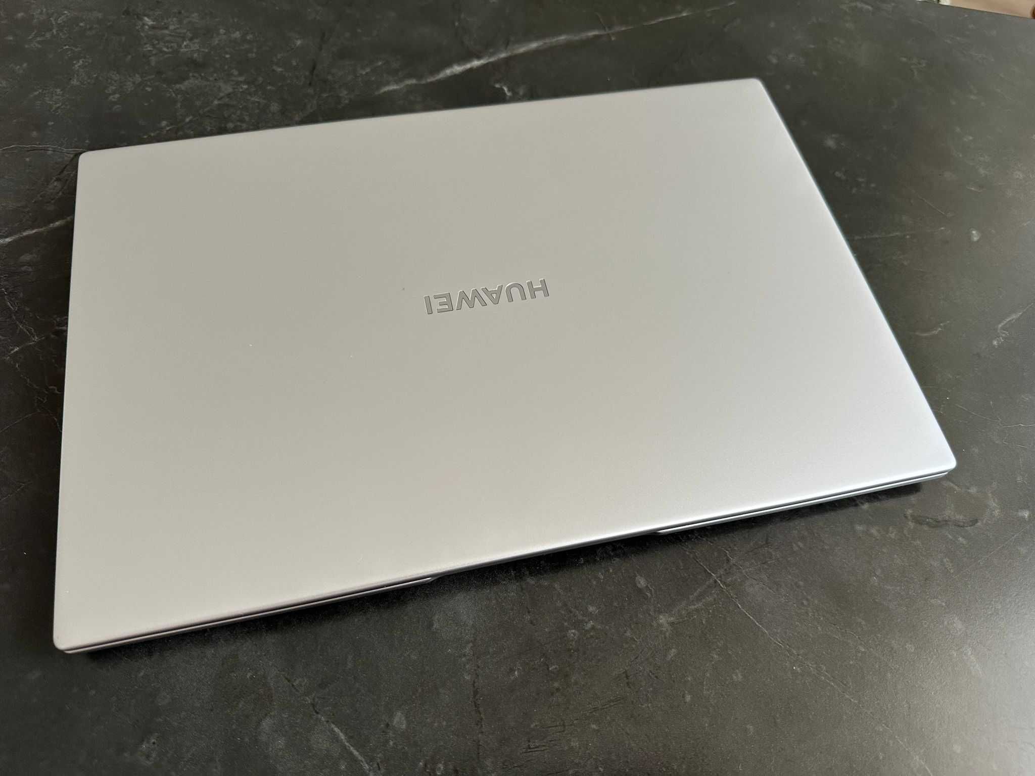 Laptop Huawei Matebook D14 Impecabil