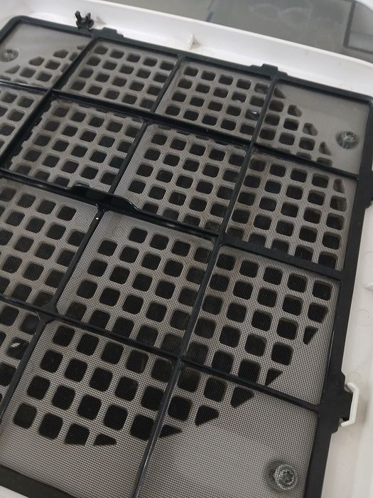 На запчасти Увлажнитель(мойка воздуха)Boneco w400