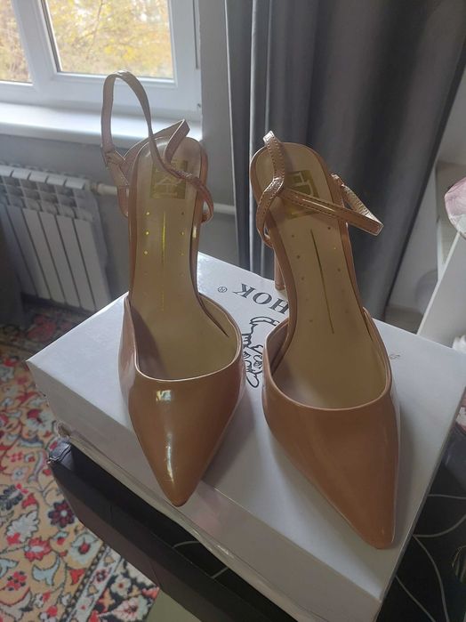 Обувь,перчатки итальянские