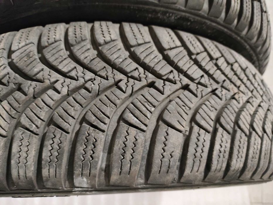 Зимни гуми за SMART HANKOOK WINTER I'CEPT RS2 155/60/15 и 175/55/15
