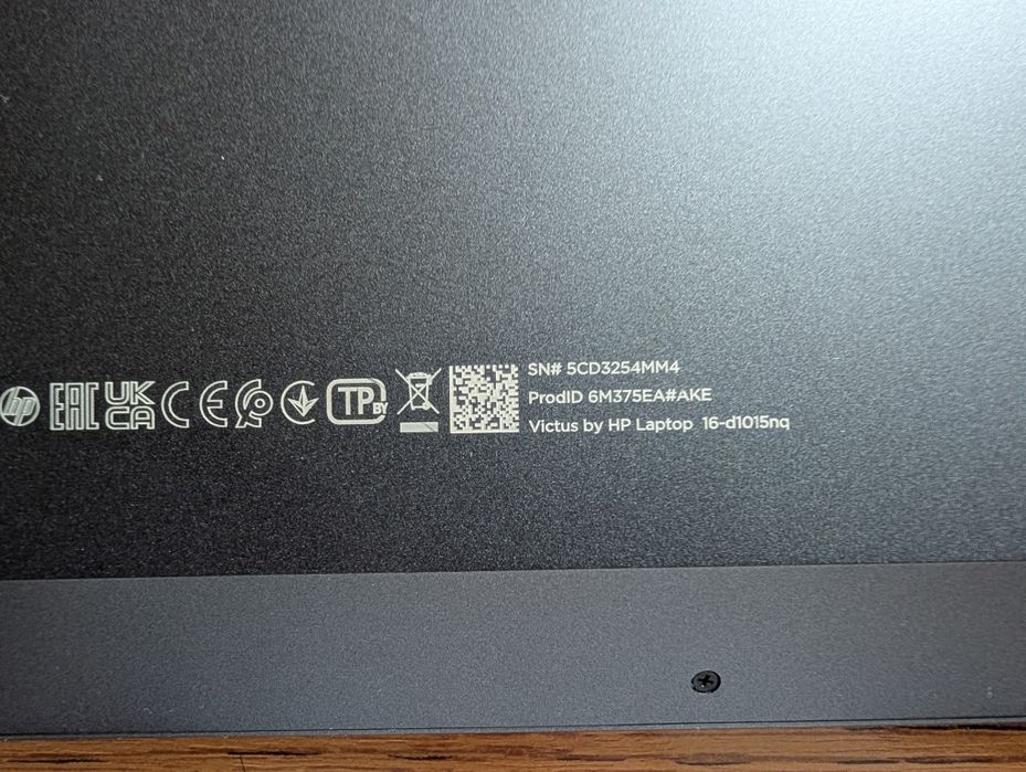 HP-VICTUS 16-d1015nq - Gaming