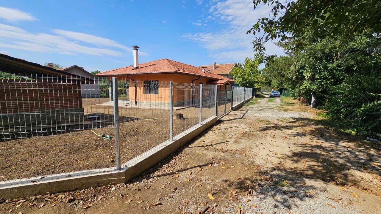 Продава се Къща в Перник, Изток - 140 кв.м за 1929 €/кв.м - Снимка #7