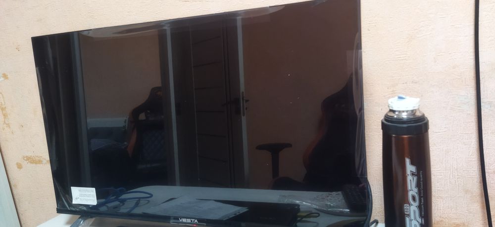 Продается телевизор как новый Vesta