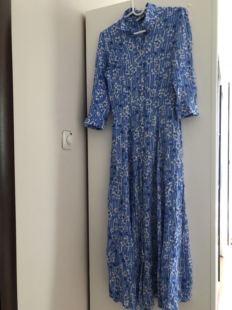 Рокля ZARA xs размер