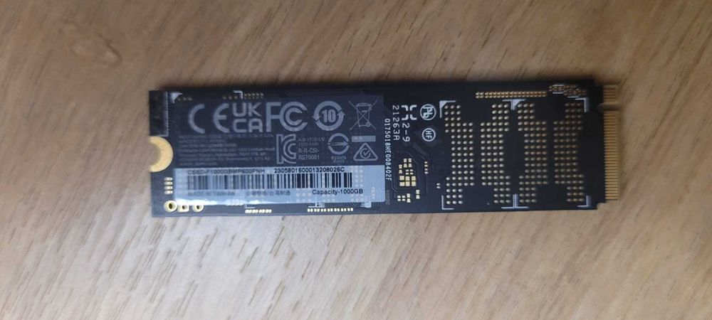 ssd corsair MP600 PRO NH de 1 TB PCIe 4.0, 7000MB/sec- nou