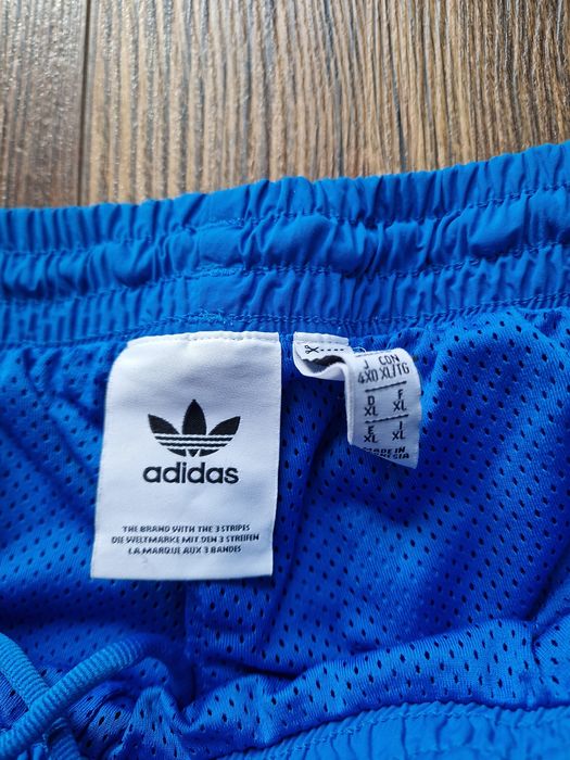 Страхотно мъжко спортно долнище ADIDAS размер XL