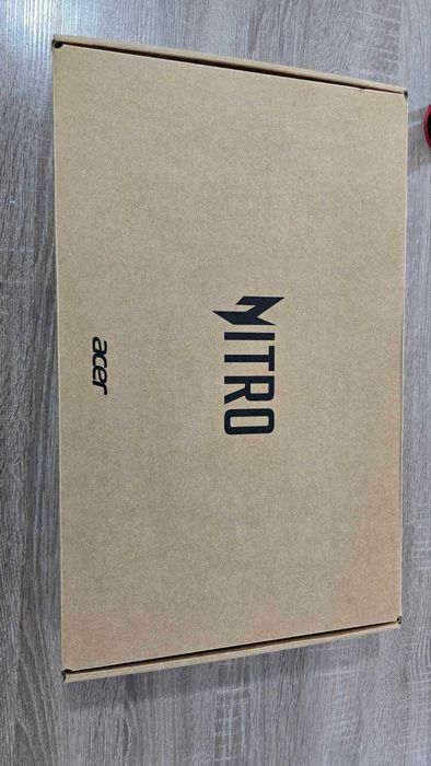 Лаптоп Acer Nitro V15 / RTX 5060 /32 RAM/ 1TB M.2 NVMe SSD /Intel i9 /