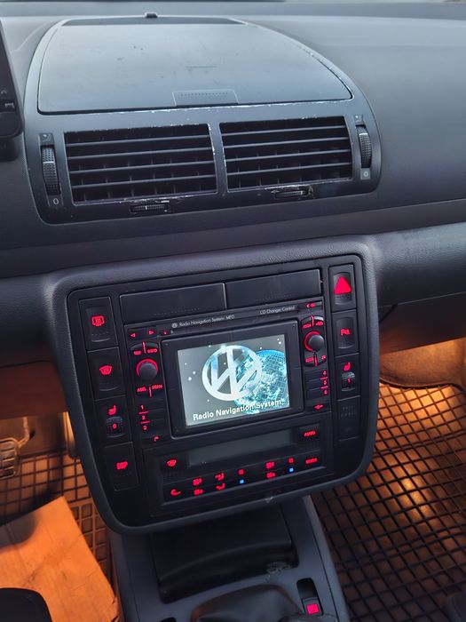 Vând sharan model special