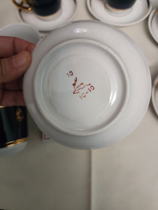 Продам чашечки Новые