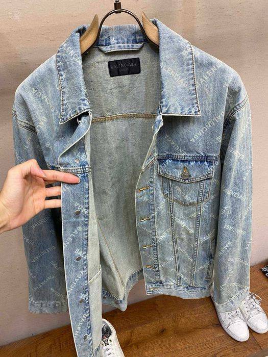 Geaca de blugi Balenciaga Premium