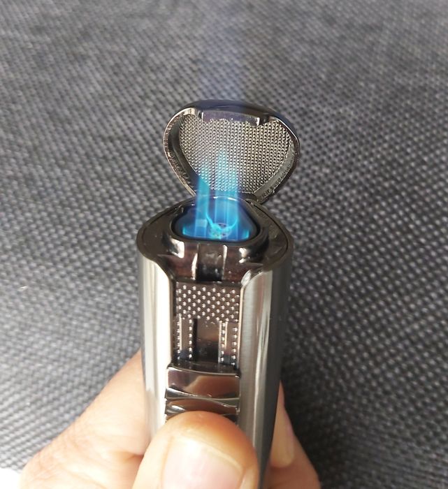 Луксозна запалка за пури JOBON + подарък резачка за пури в подаръчна к