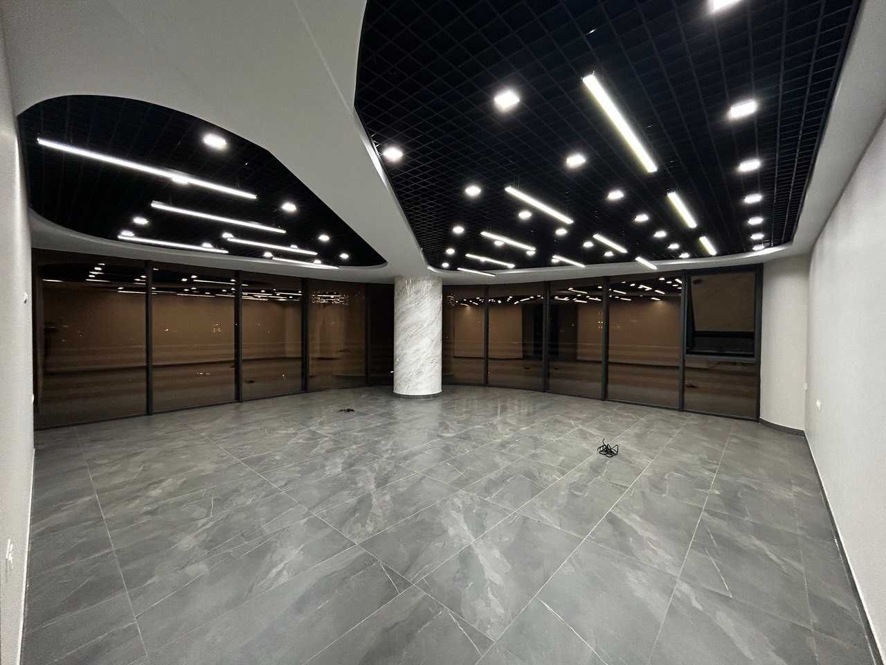 ZGG Бизнес Центр - Офис 117м2 - ул. Бабура - PIRAMIT - Zarafshan City