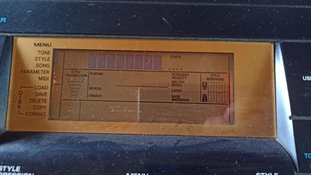 Roland EM 50за части