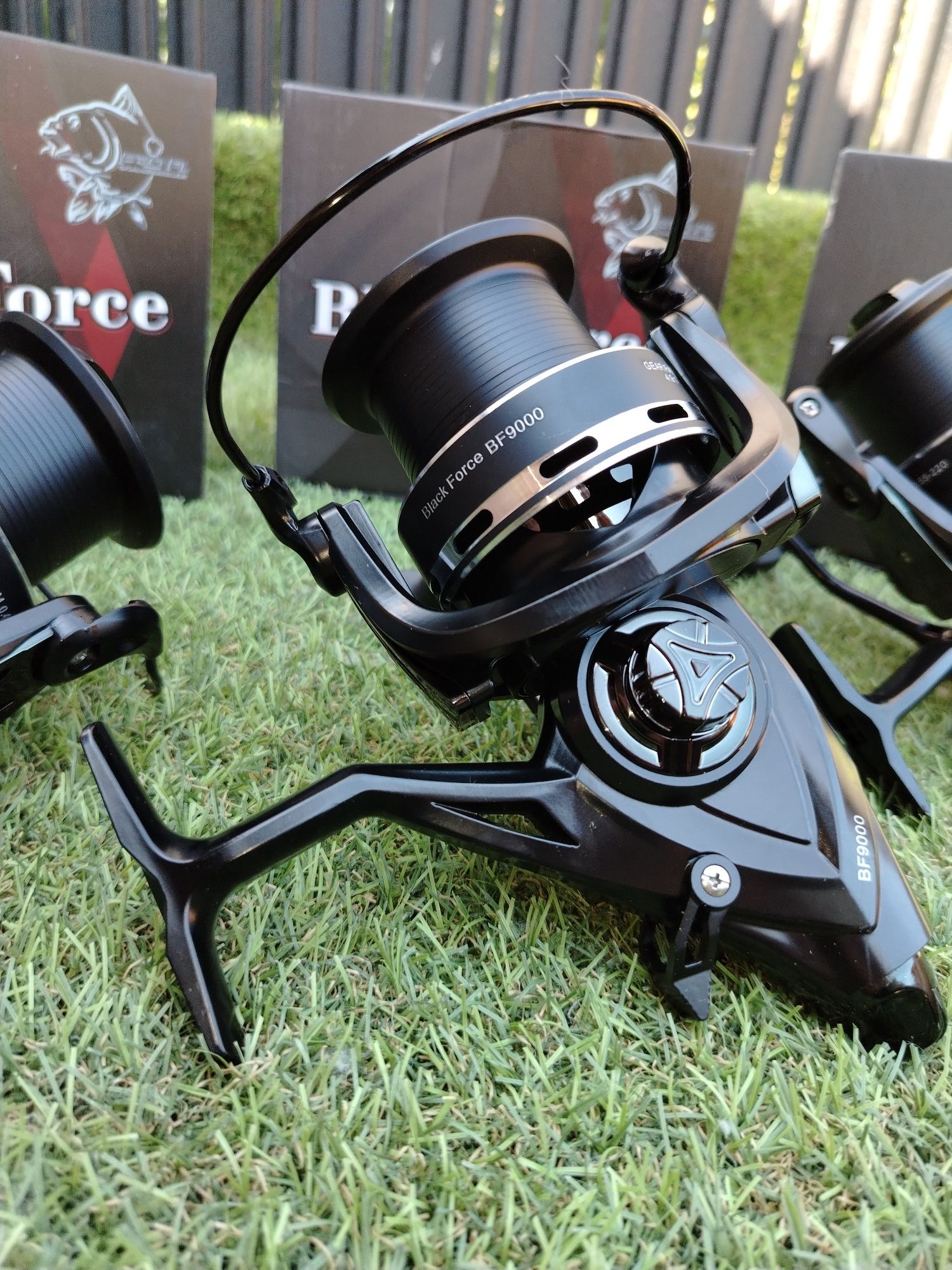 SET 3 Mulinete FL BLACK FORCE 9000 8+1RULMENTI NEW 2024

Produs NOU cu