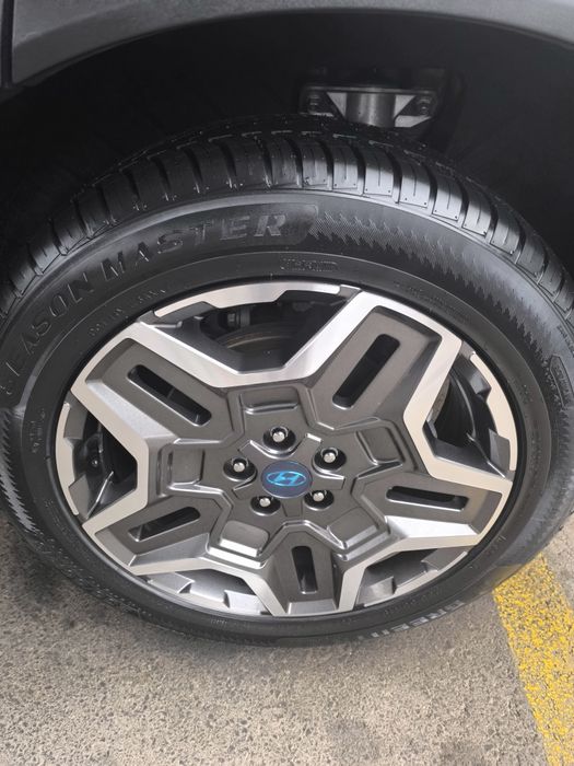 Hyundai Santa fe 2023 yil 2.5 Tali