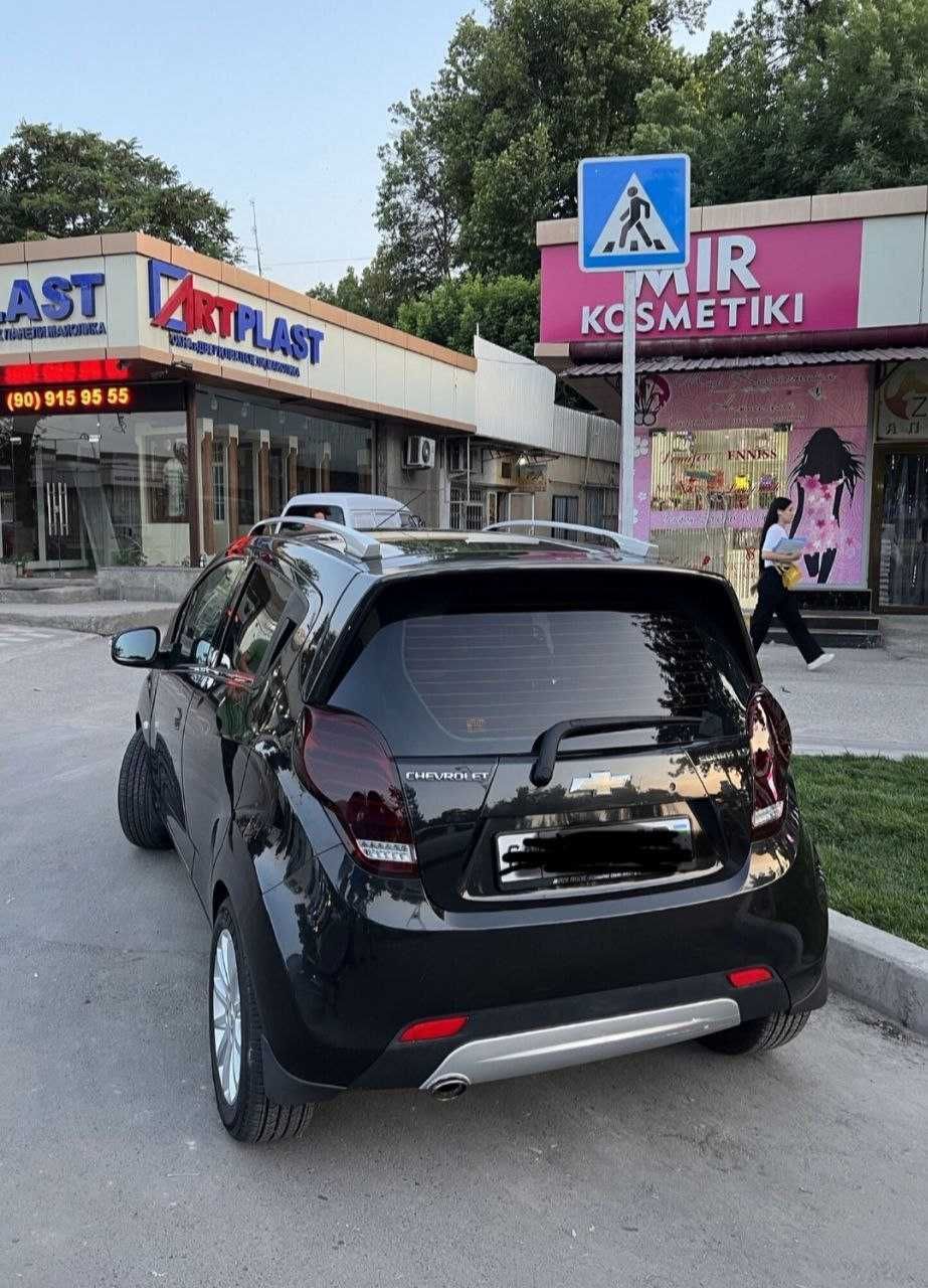Spark sotiladi srochna