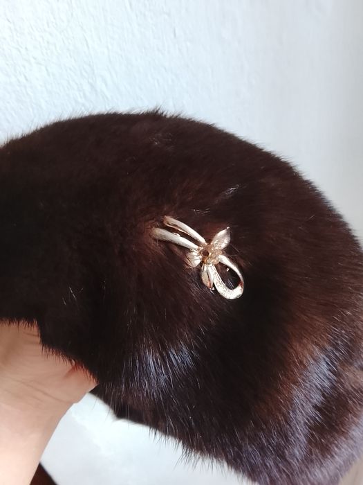 Продаю норковую шапку