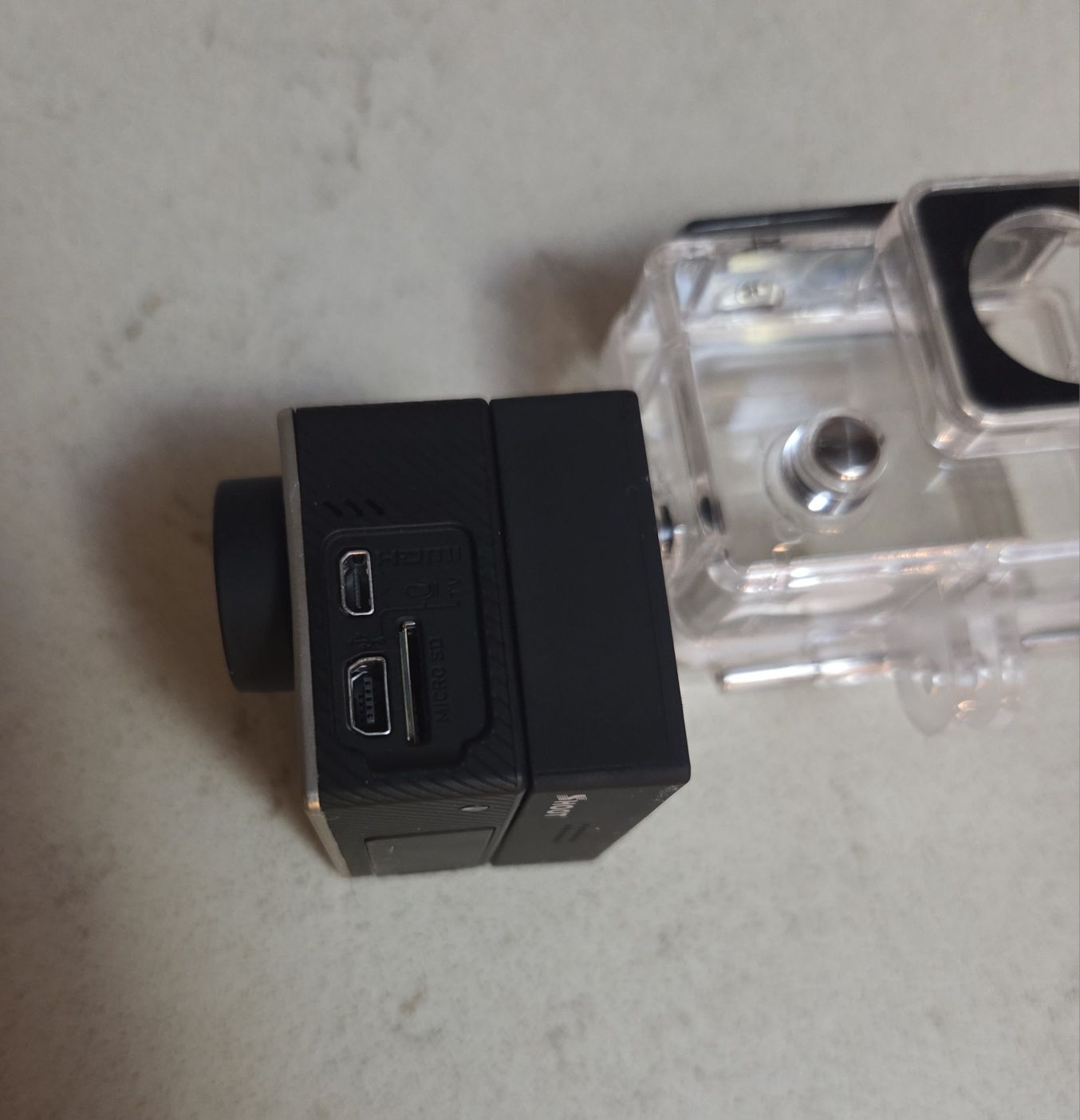 Gopro 4 с оригинален воден Кейс  и дисплей