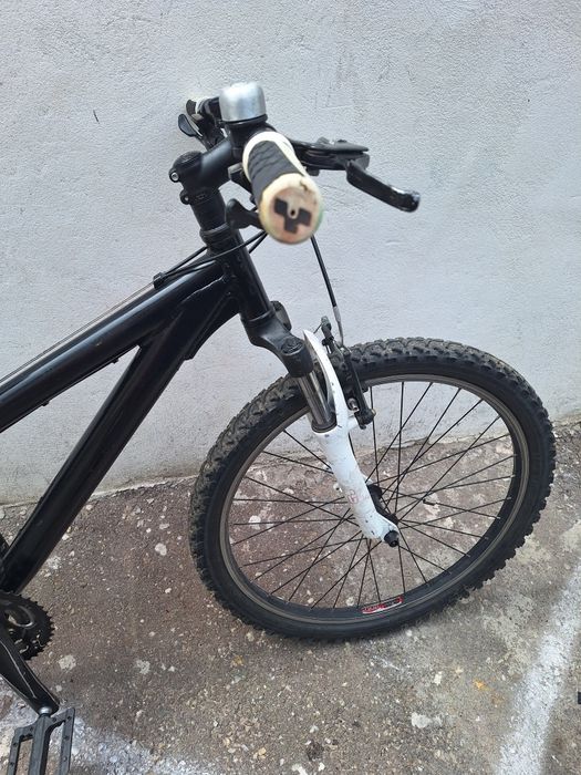 Vând bicicleta super duty