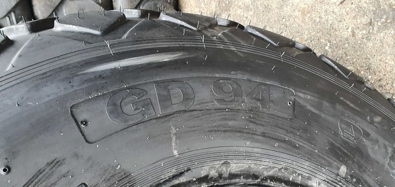 23.1-26 anvelope noi pentru cilindru compactor de la GTK BZYW