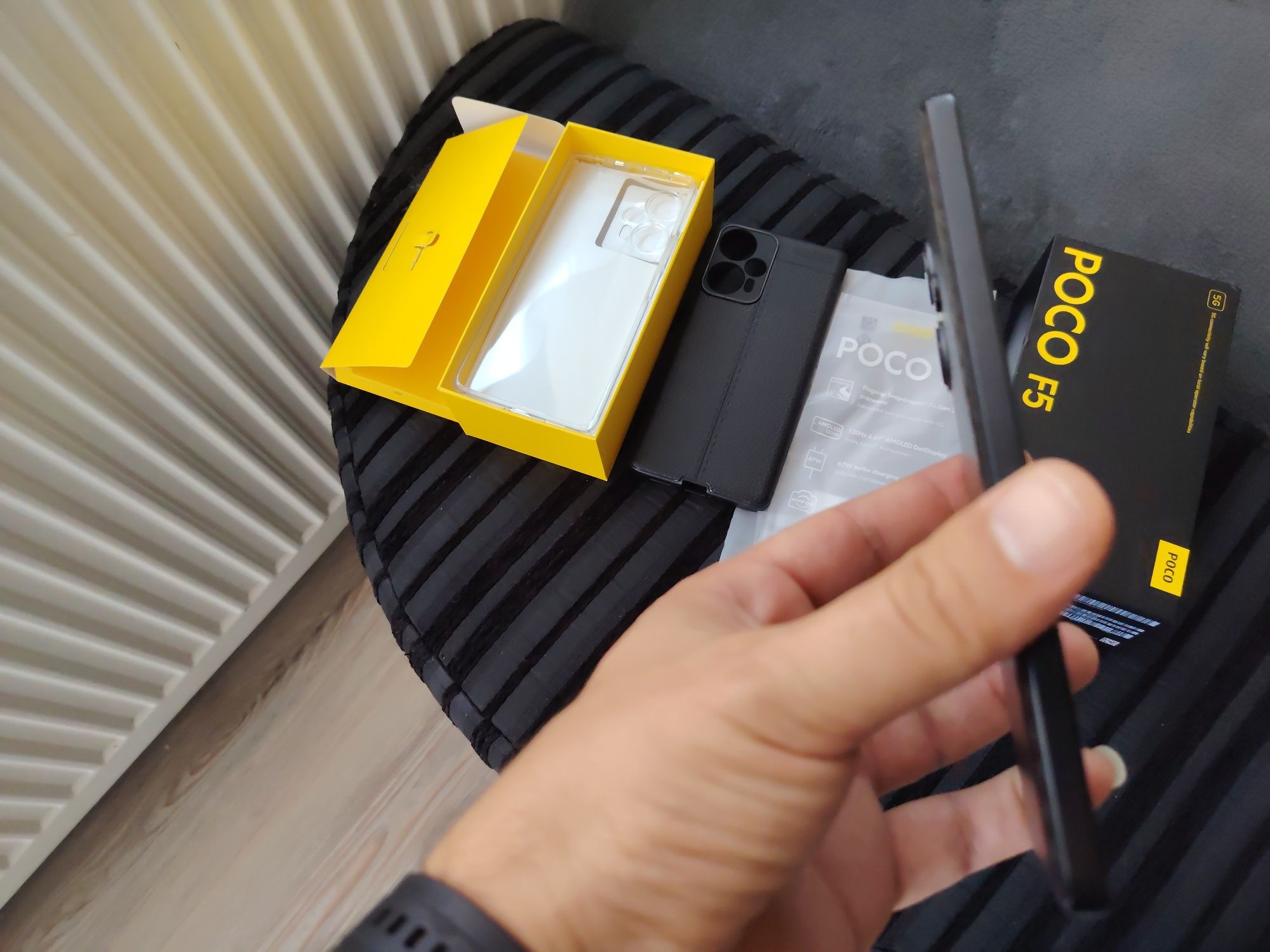 Продавам Неразличим от нов Xiaomi Poco F5