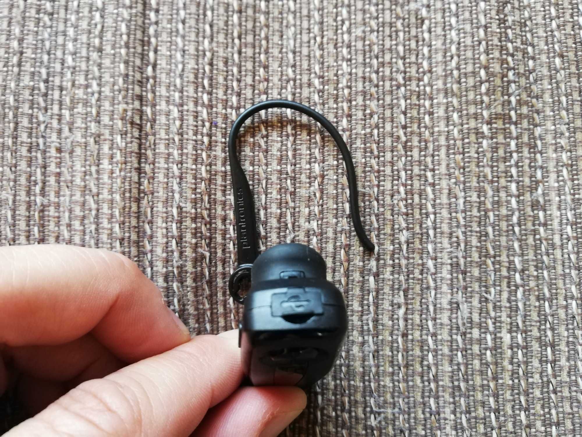 Plantronics Explorer 210