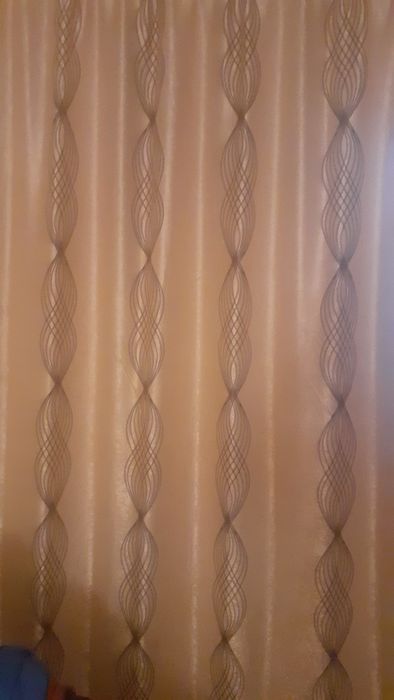 Vand  draperii blackout culoare  crem  cu  model  ciocolatiu