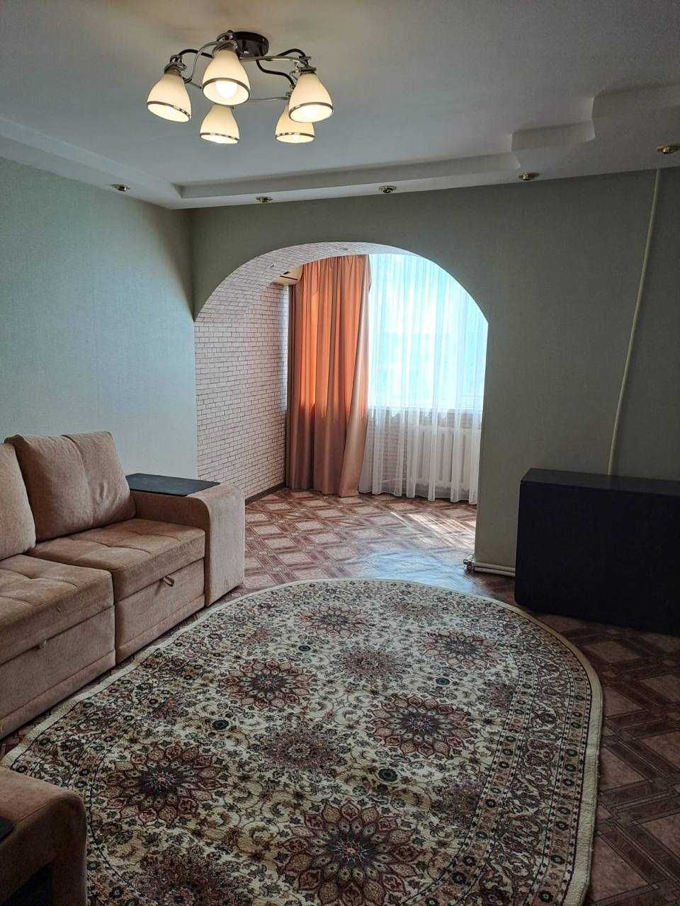 Сдам 2-х комнатную квартиру в центре