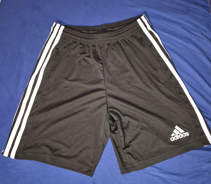 Adidas спортни шорти, размер S