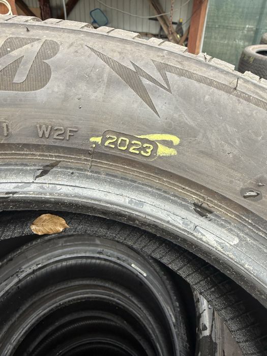 215/60/16 Set 4 buc SEMPERIT  SPEED-GRIP 5 dot 2023.anv Iarnă.