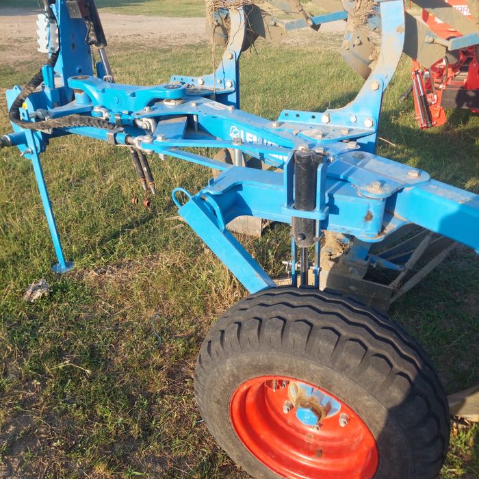 Plug lemken 3 cormene