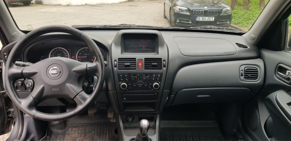 Vand Nissan Almera cu defectiune motor