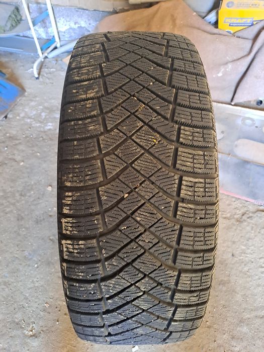 шины машина ниссан