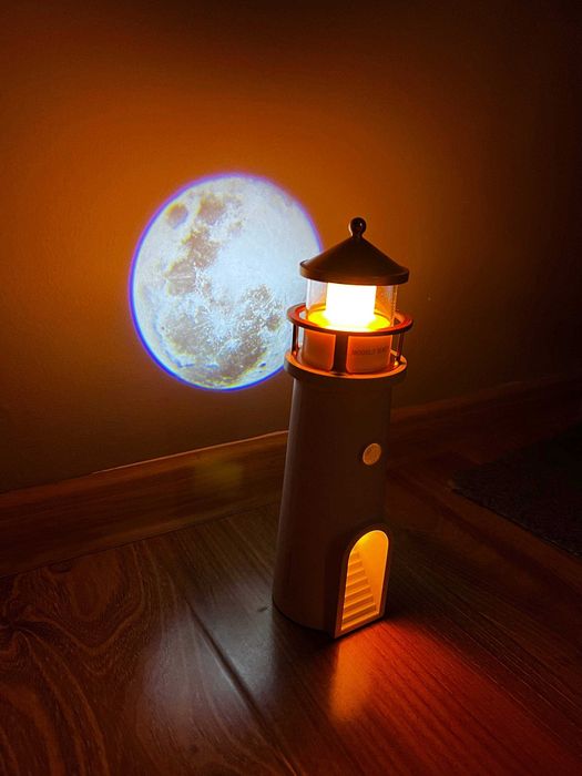 Proiector decorativ far cu lună