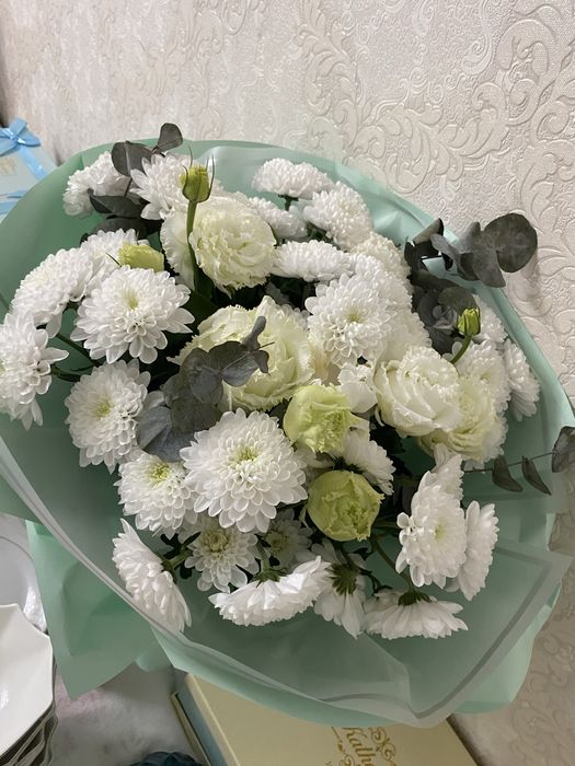 Цветы свежие сегодня вечером получила