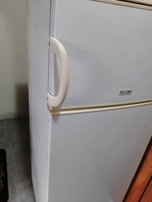 Продавам хладилник