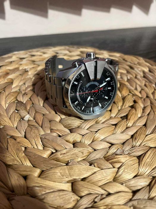 DIESEL Mega Chief 51mm мъжки часовник DZ4308
