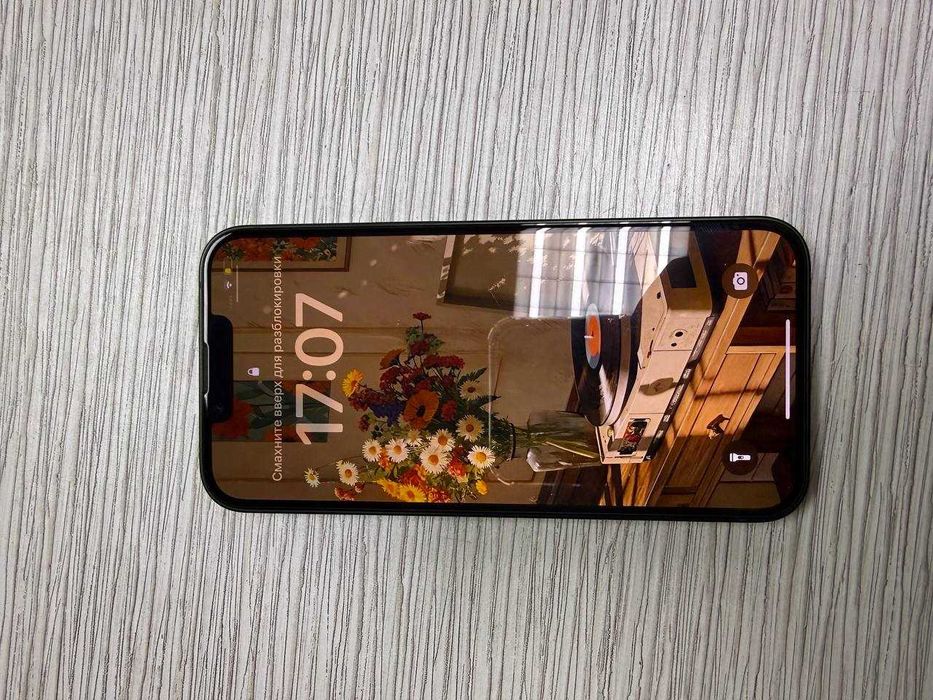 Продам Iphone 13 на 256 gb