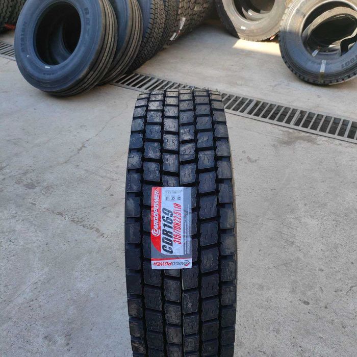 Фураларга 315/70R22.5 размер орқа тигачга балонлар бор