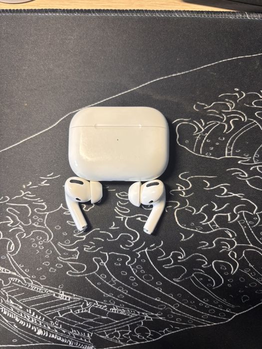 Apple AirPods Pro (gen. 1)