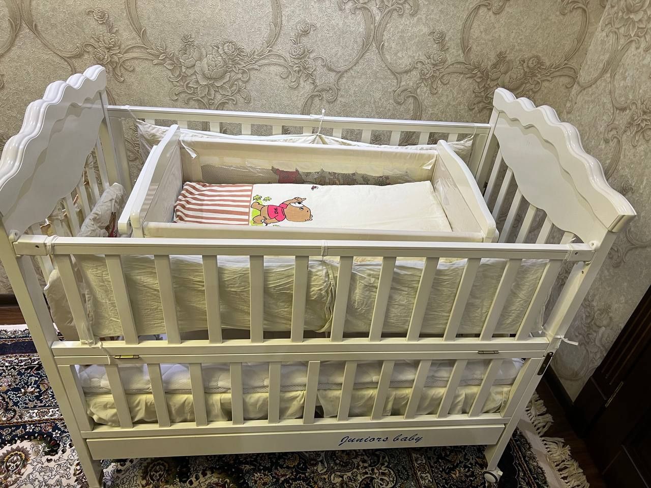 Продаётся срочно детская кроватка