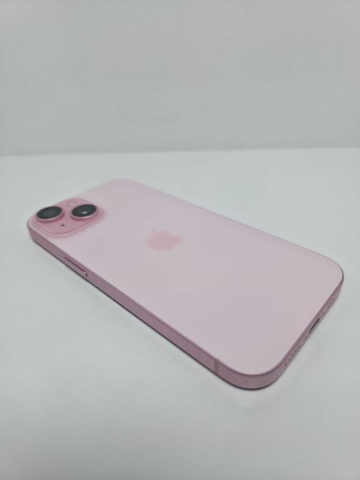 iPhone 15 128GB Pink