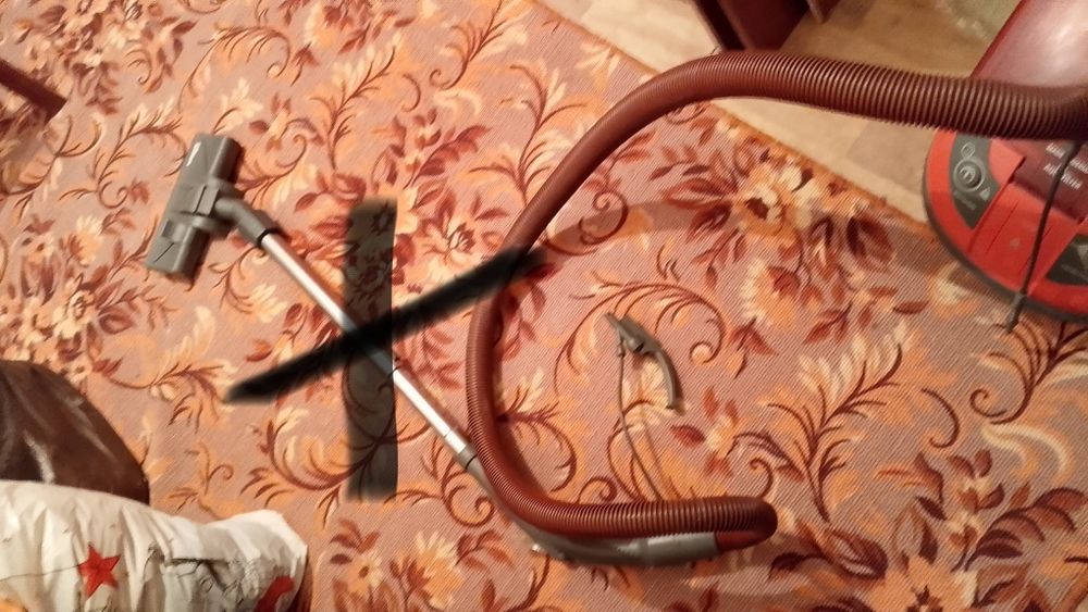 Пылесос Бренд Томос