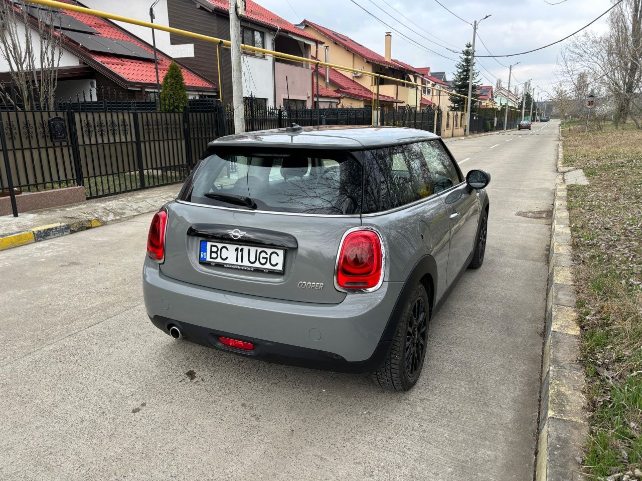 Mini Cooper 1.5 benzina, cutie automata 2019
