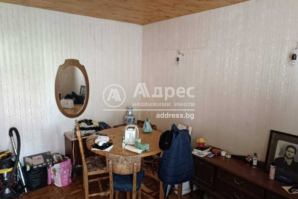 Продава се Къща в Разград, Център - 101 кв.м за 2872 €/кв.м - Снимка #1