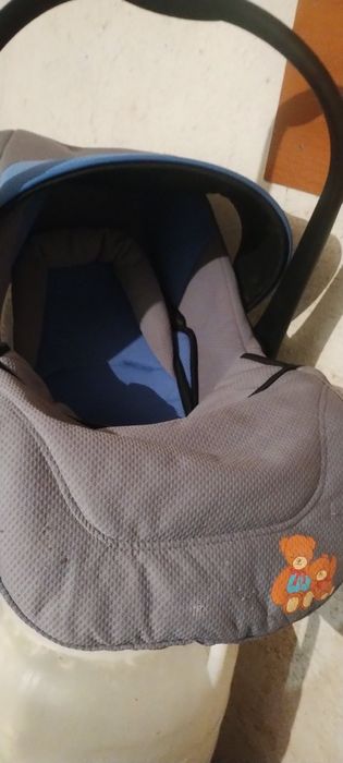 Бебешка кошница за кола +вана +стойка +2 сенника