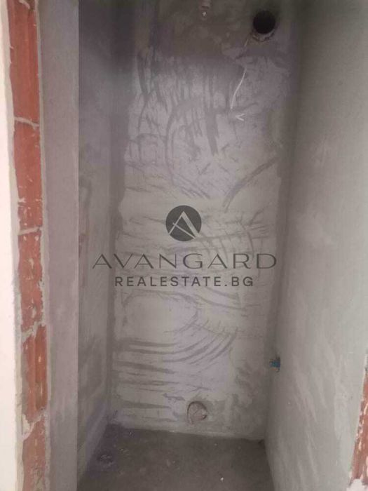 Продава се Тристаен апартамент в Пловдив, Център - 87 кв.м за 1868 €/кв.м - Снимка #8