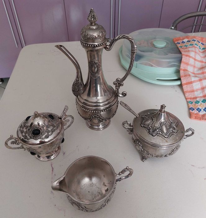 Набор Чайный или кофейный, металл. Чайник сахарница, молочник