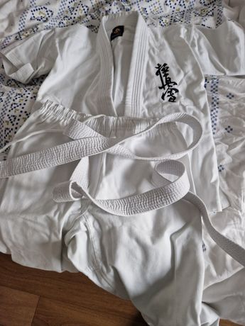 Costum karate nou 6-10 ani