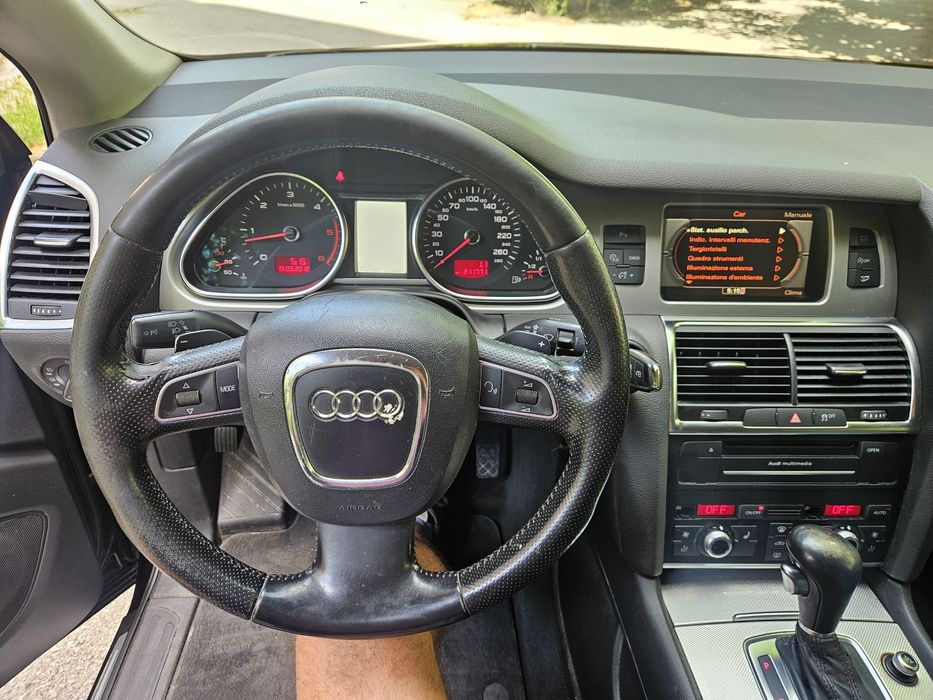 Audi q7 3.0dizel 245ks 2011god На части